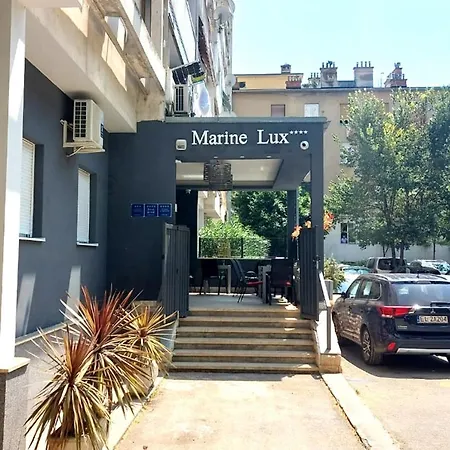 Apartment Marine Lux