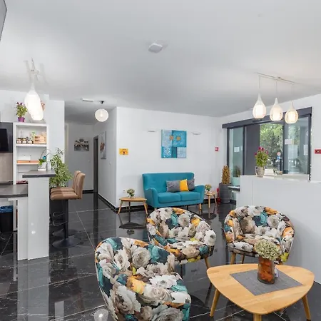 Apartment Marine Lux Pula