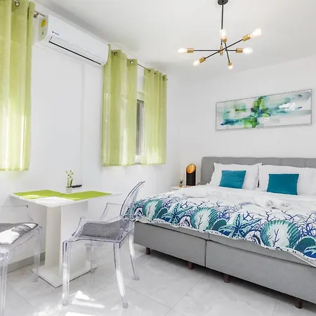 Marine Lux Apartment *