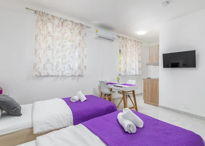 Διαμέρισμα Marine Lux *