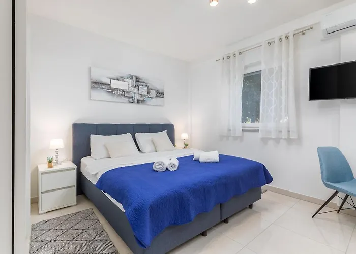 Apartment Marine Lux *