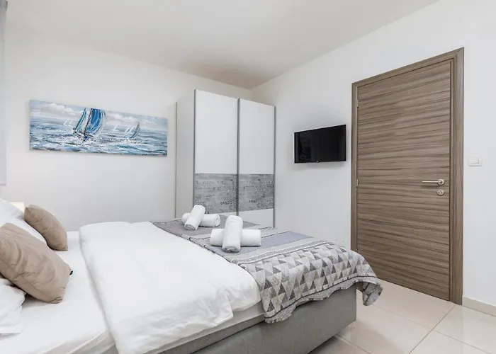 Marine Lux Apartment Pula